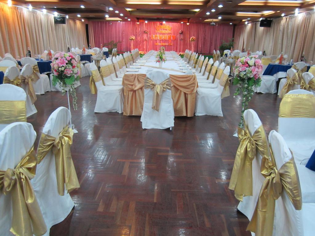 Lopburi Inn Hotel Ngoại thất bức ảnh