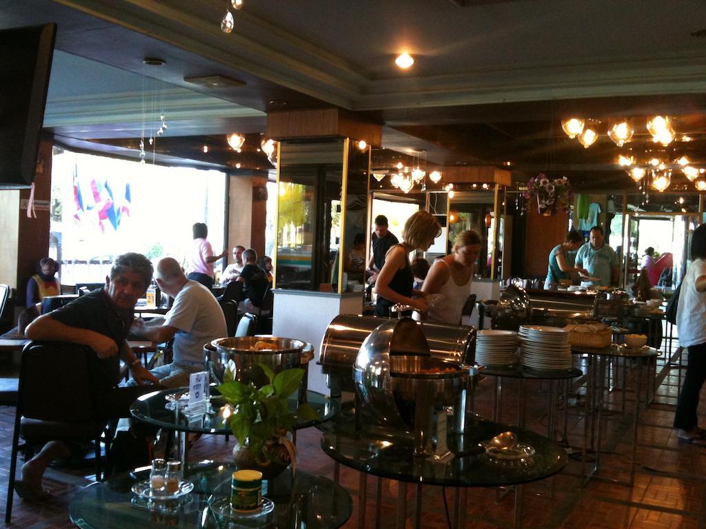 Lopburi Inn Hotel Ngoại thất bức ảnh