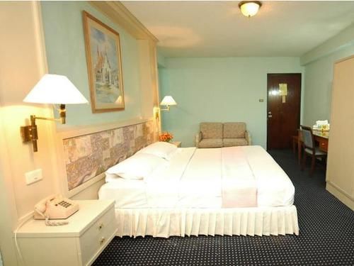 Lopburi Inn Hotel Ngoại thất bức ảnh